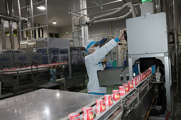 製造オペレーター 管理室